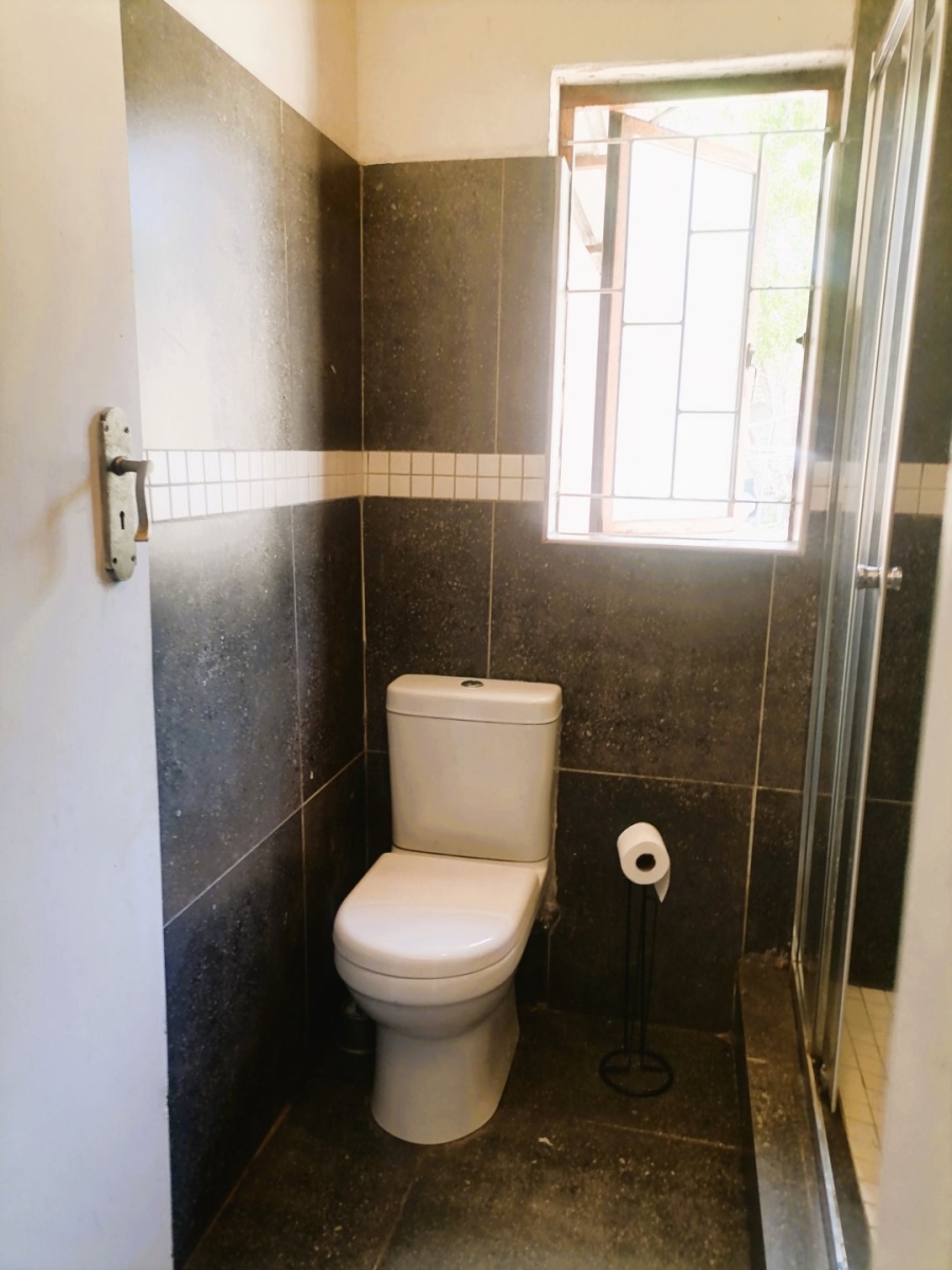 3 Bedroom Property for Sale in Oakdale Western Cape